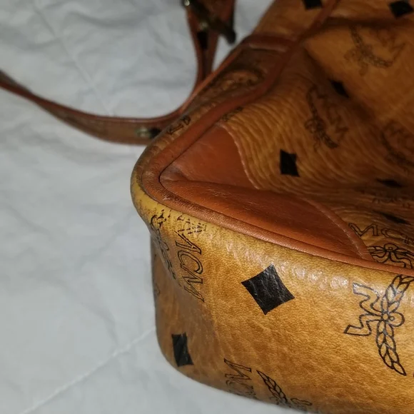 VINTAGE  MCM luggage  laptop carry on detachable strql bag - Picture 14 of 16